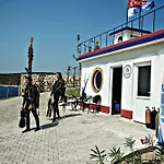 Royal Teos Thermal Clinic & - Halal Hotel