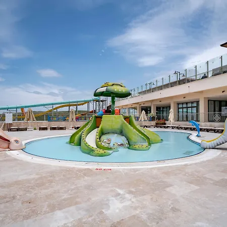 Royal Teos Thermal Clinic & - Halal 塞费里希萨尔