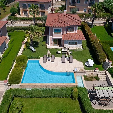 Royal Teos Thermal Clinic & - Halal 5*