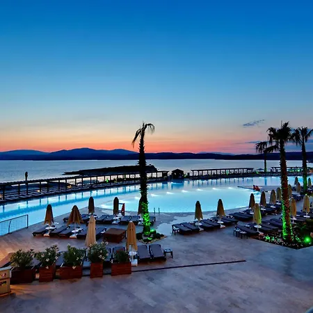 Royal Teos Thermal Clinic & - Halal 5* سفيريهيسار