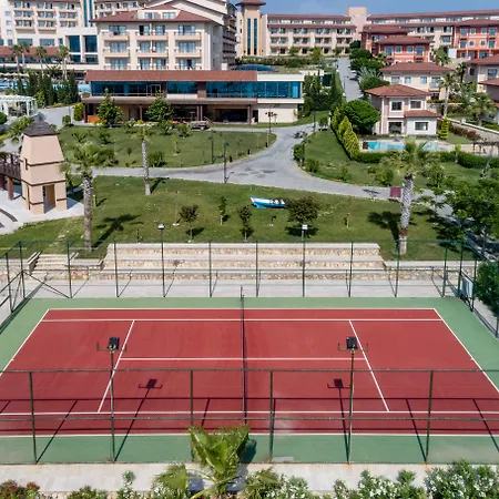 فندق Royal Teos Thermal Clinic & - Halal سفيريهيسار