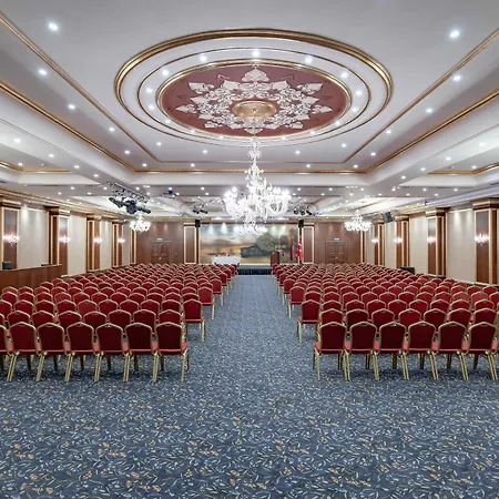 Royal Teos Thermal Clinic & - Halal سفيريهيسار