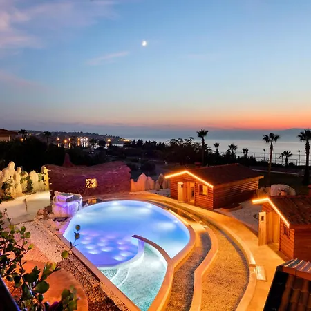 Royal Teos Thermal Clinic & - Halal فندق