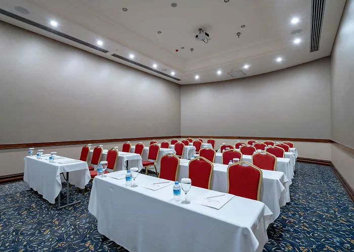 Royal Teos Thermal Clinic & - Halal Szálloda 5*