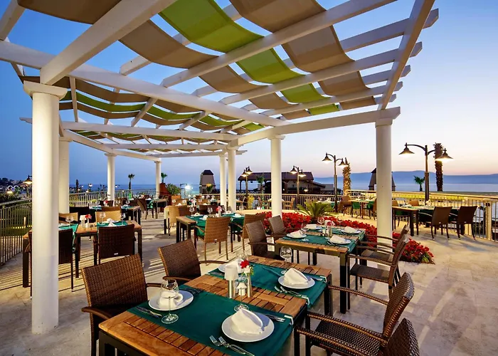 Royal Teos Thermal Clinic & - Halal 5*