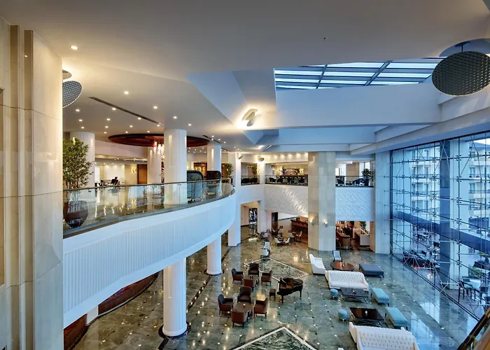 Royal Teos Thermal Clinic & - Halal