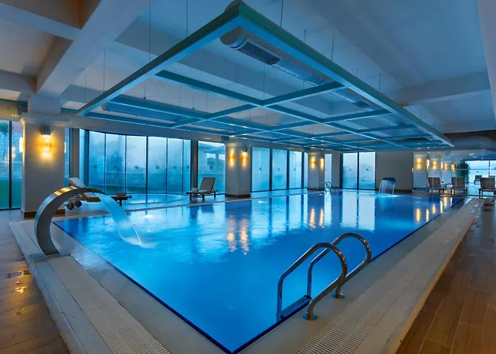 Royal Teos Thermal Clinic & - Halal 5*