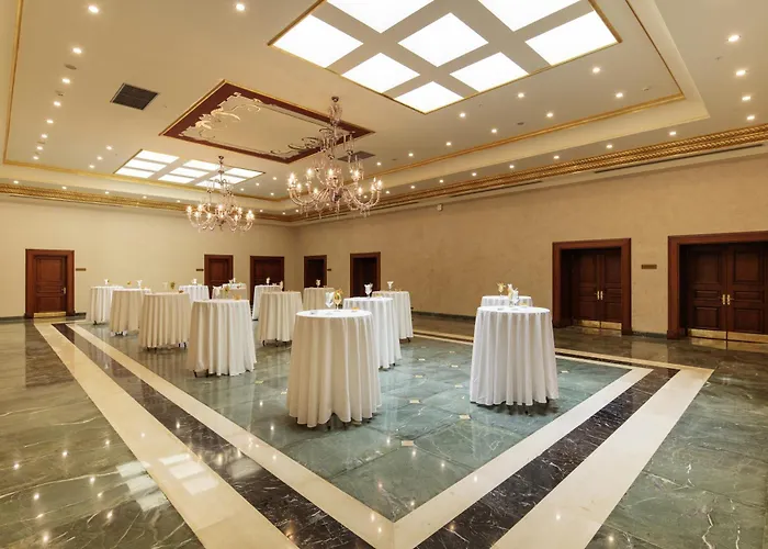 Royal Teos Thermal Clinic & - Halal